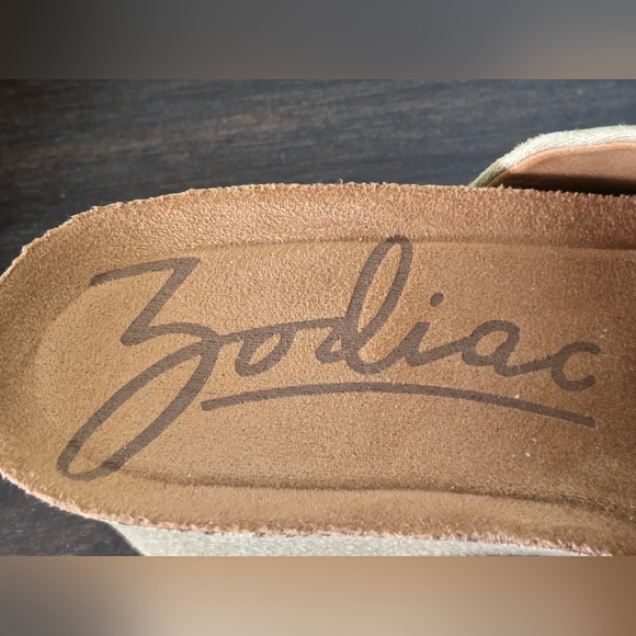 Zodiac Mila Wedge Samdals Women's Size 8M - Picture 7 of 11